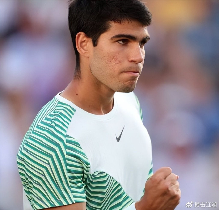 赛的赛场上 赛的赛场上